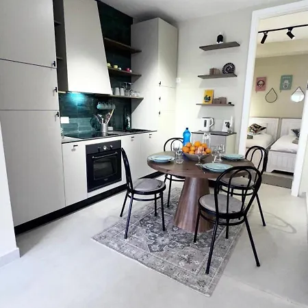 Newly Renovated Olive Appartamento *