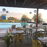 Newly Renovated Olive Appartement *