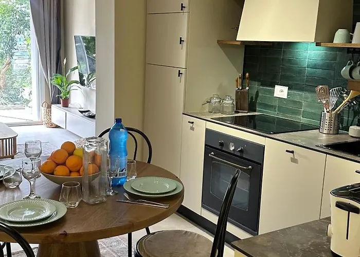 Διαμέρισμα Newly Renovated Olive *